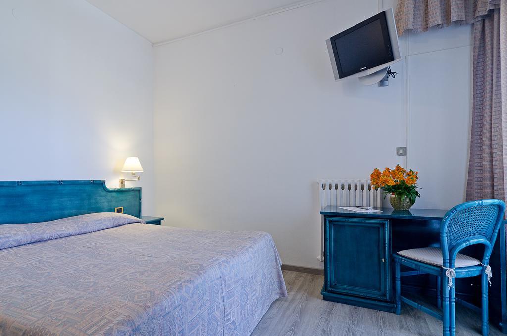 Hotel Ariston Montecarlo Sanremo Ngoại thất bức ảnh