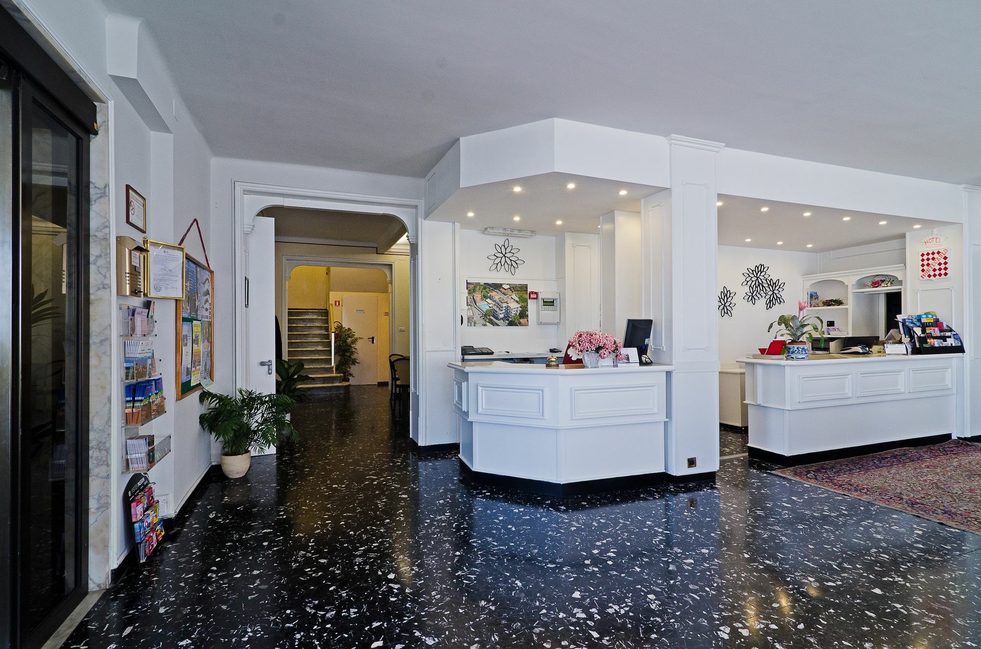 Hotel Ariston Montecarlo Sanremo Ngoại thất bức ảnh